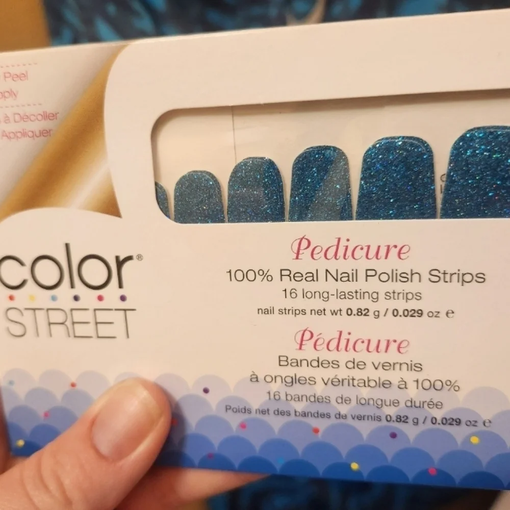 Color Street Bundle - Picture 3 of 4
